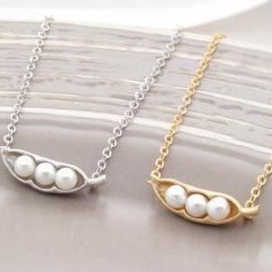 3 Peas In A Pod Bracelet, Gold And White